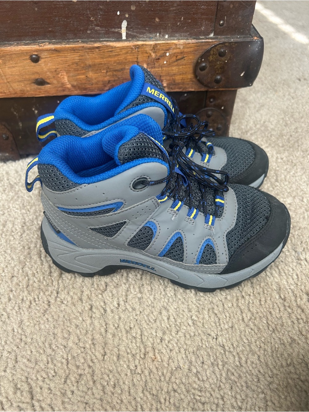 Merrell Kids Gray and Blue Trail Boots